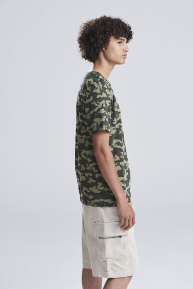 Camo T