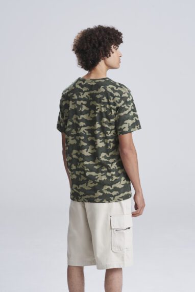 Camo T
